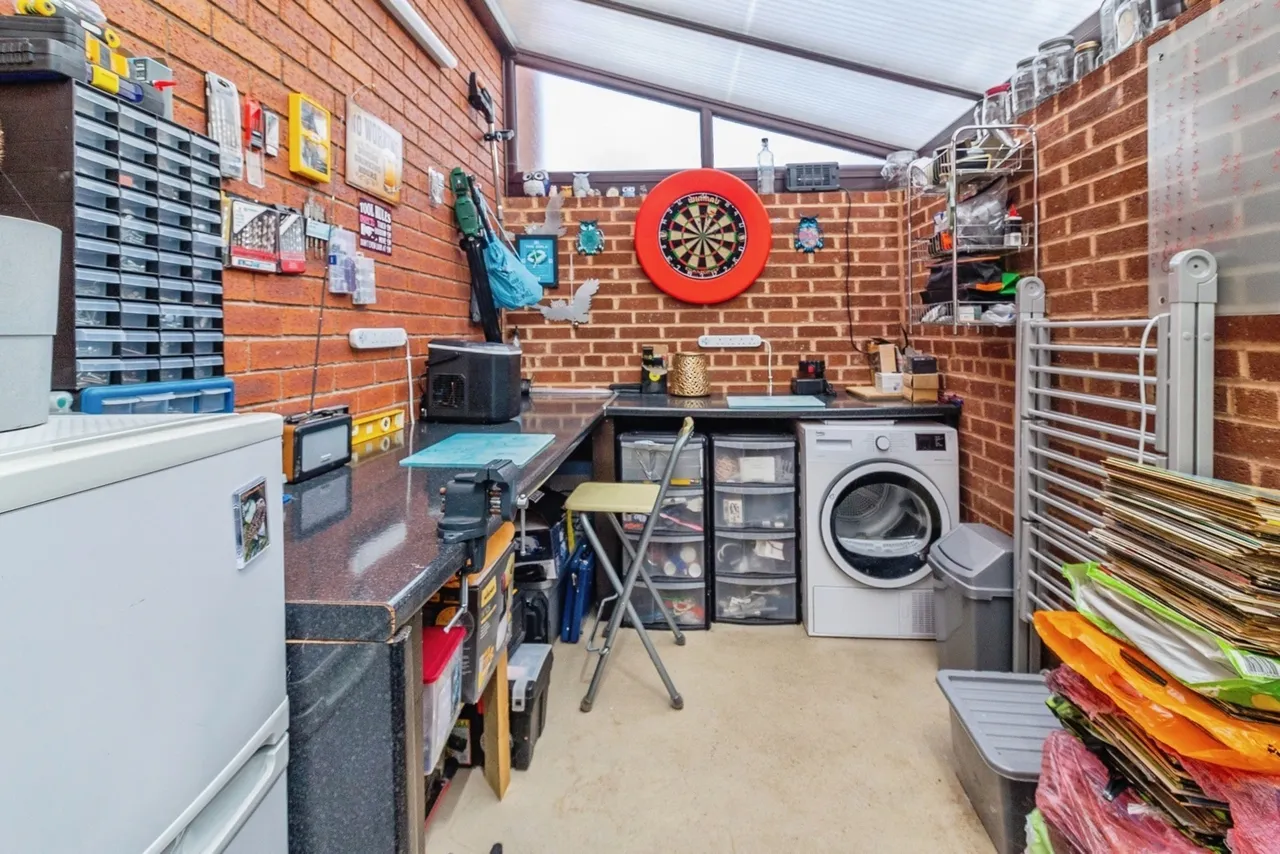 Stamford Avenue, Springfield, Milton Keynes, Buckinghamshire, MK6, photo 18