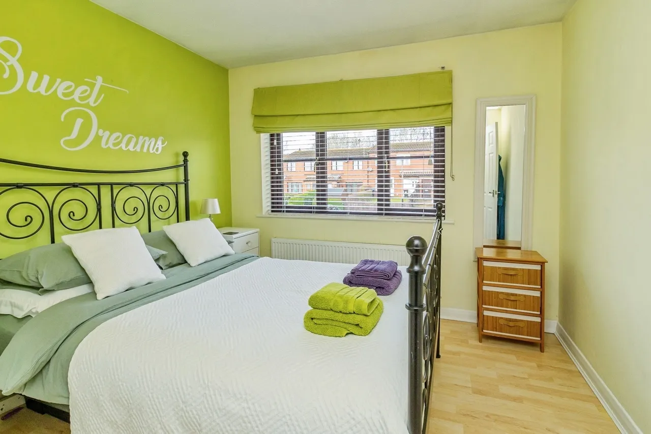 Stamford Avenue, Springfield, Milton Keynes, Buckinghamshire, MK6, photo 10