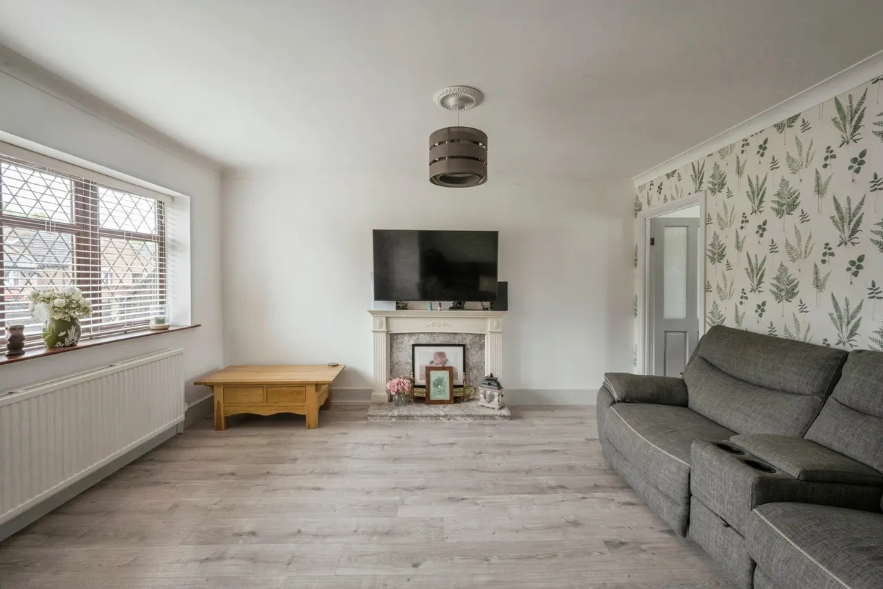 Hallview Road, Rossington, Doncaster, South Yorkshire, DN11, photo 5