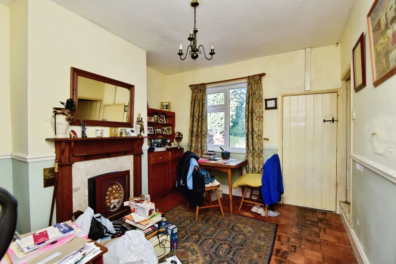 Wereton Road, Audley, Stoke-on-Trent, Staffordshire, ST7, photo 6