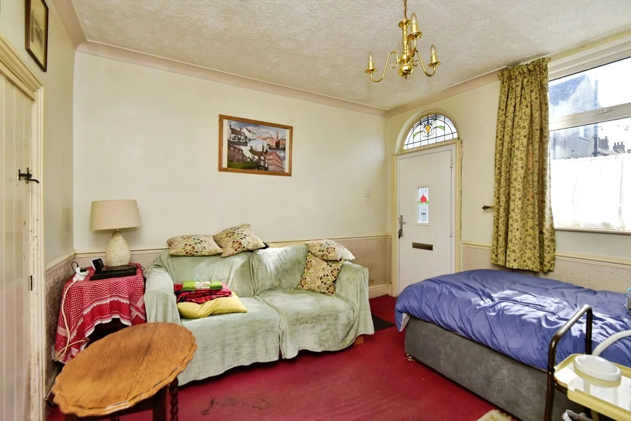 Wereton Road, Audley, Stoke-on-Trent, Staffordshire, ST7, photo 2