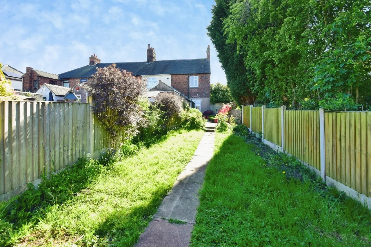Wereton Road, Audley, Stoke-on-Trent, Staffordshire, ST7, photo 14