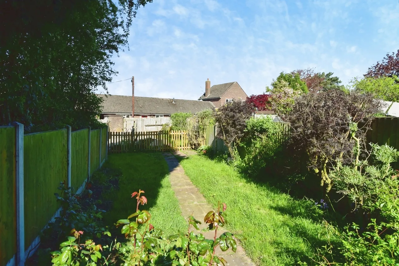 Wereton Road, Audley, Stoke-on-Trent, Staffordshire, ST7, photo 12