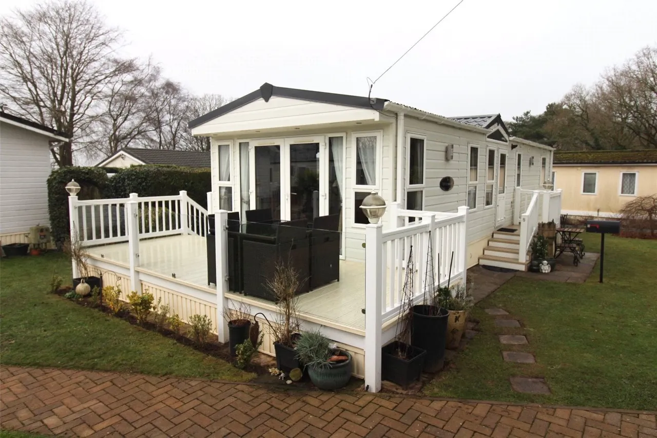 2 bed mobile home for sale — Bradford Lane, Nether Alderley, Macclesfield, Cheshire, SK10