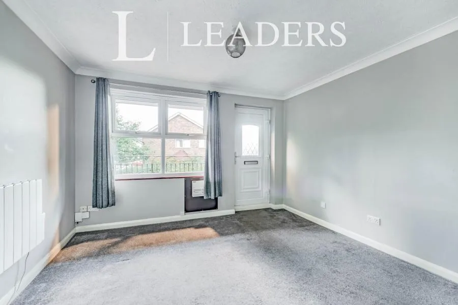Richborough Court, Crawley, RH11, photo 8