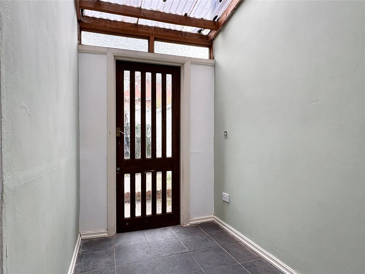 Fields New Road, Chadderton, OL9, photo 7