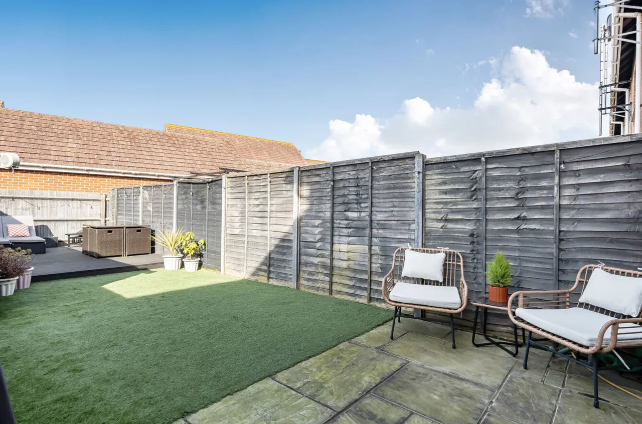 Wish Field Drive, Felpham, PO22, photo 20