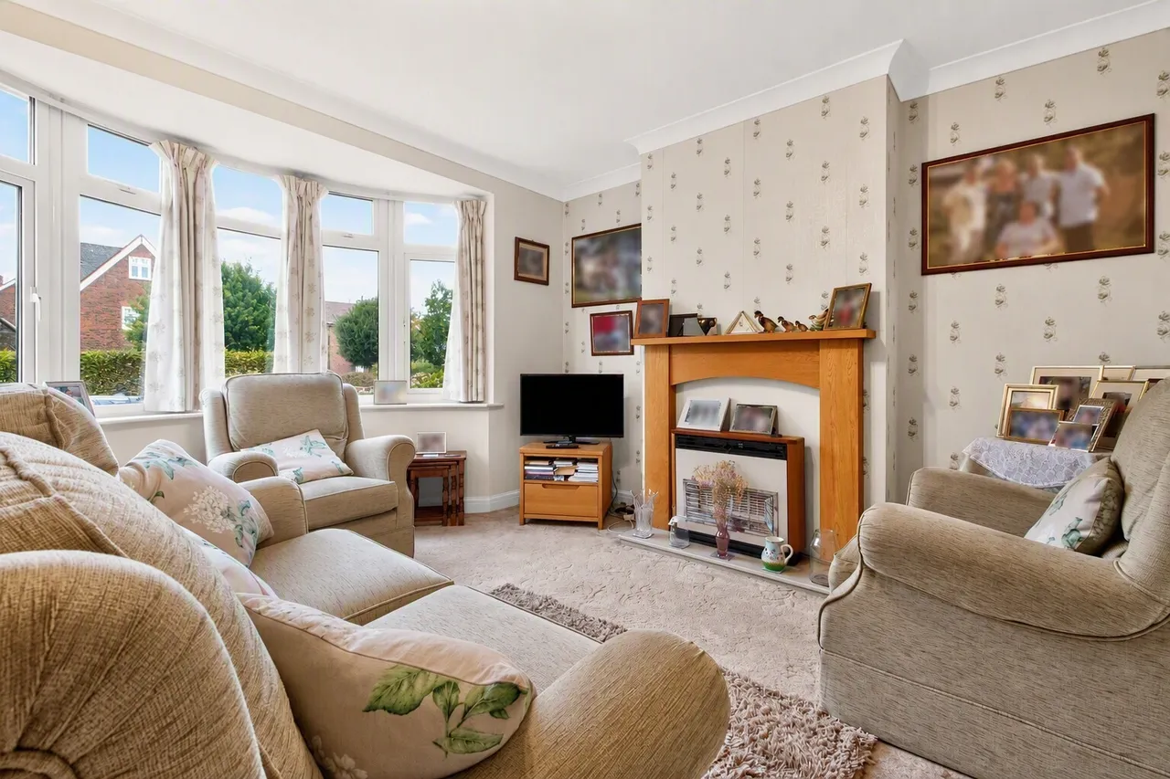 Crabtree Lane, Harpenden, photo 2