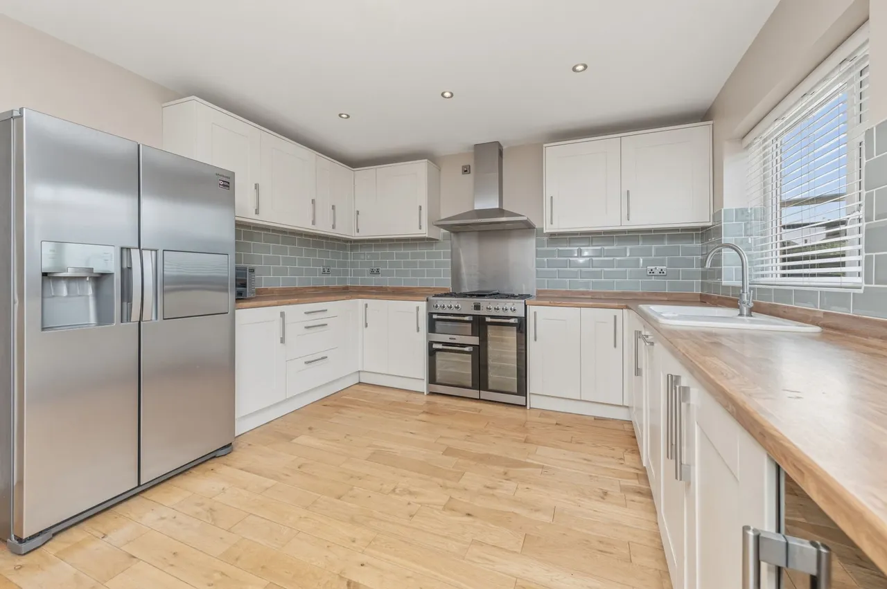 Hawkhill Gardens, Leeds, LS15, photo 2