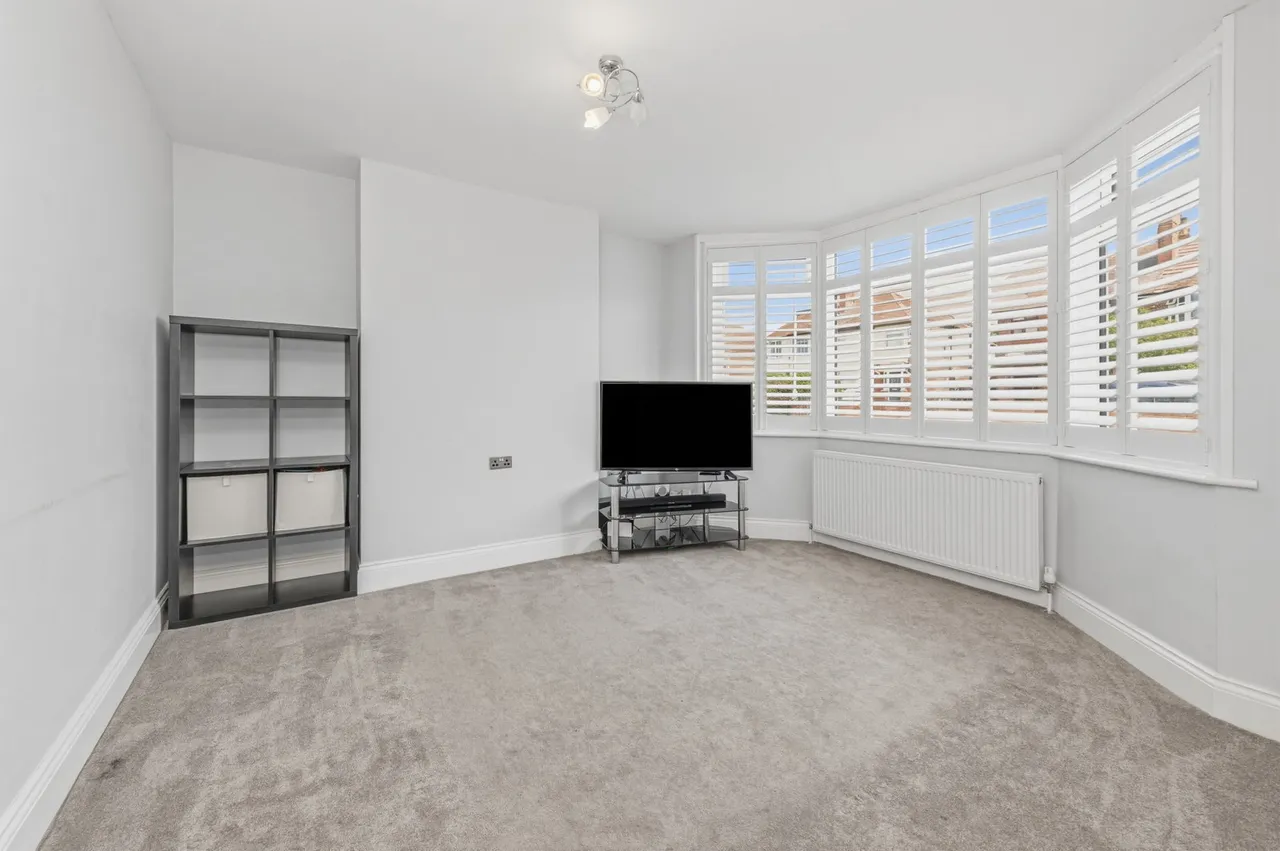 Hawkhill Gardens, Leeds, LS15, photo 9
