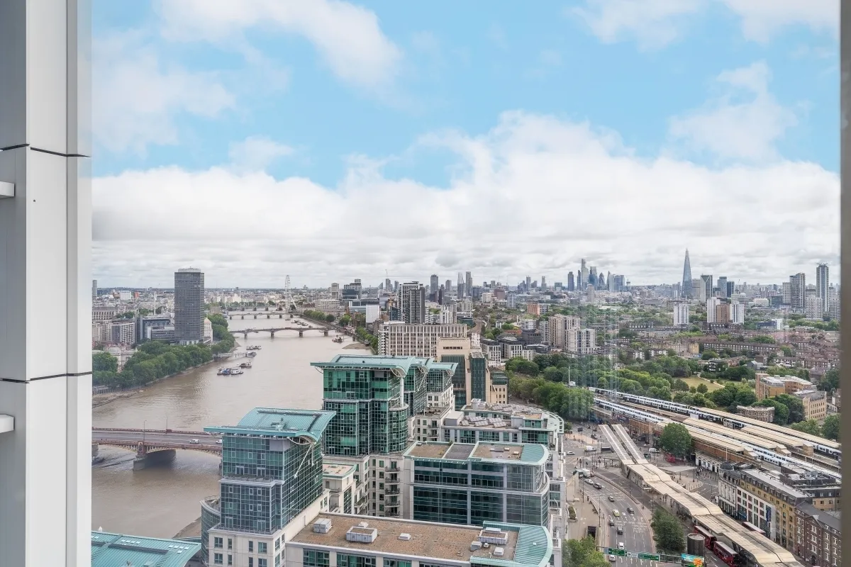 Nine Elms Lane London SW8, photo 8