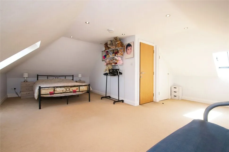 Gravel Hill Close, Bexleyheath, DA6, photo 11