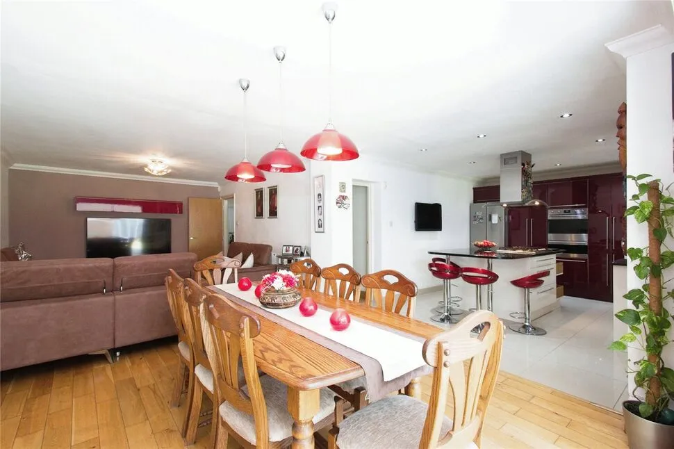 Gravel Hill Close, Bexleyheath, DA6, photo 3