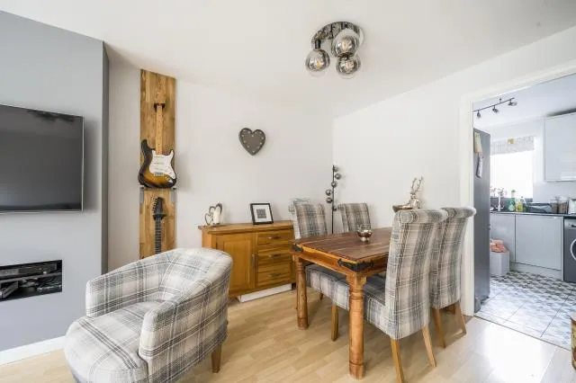 Griffin Close, Twyford, OX17, photo 6