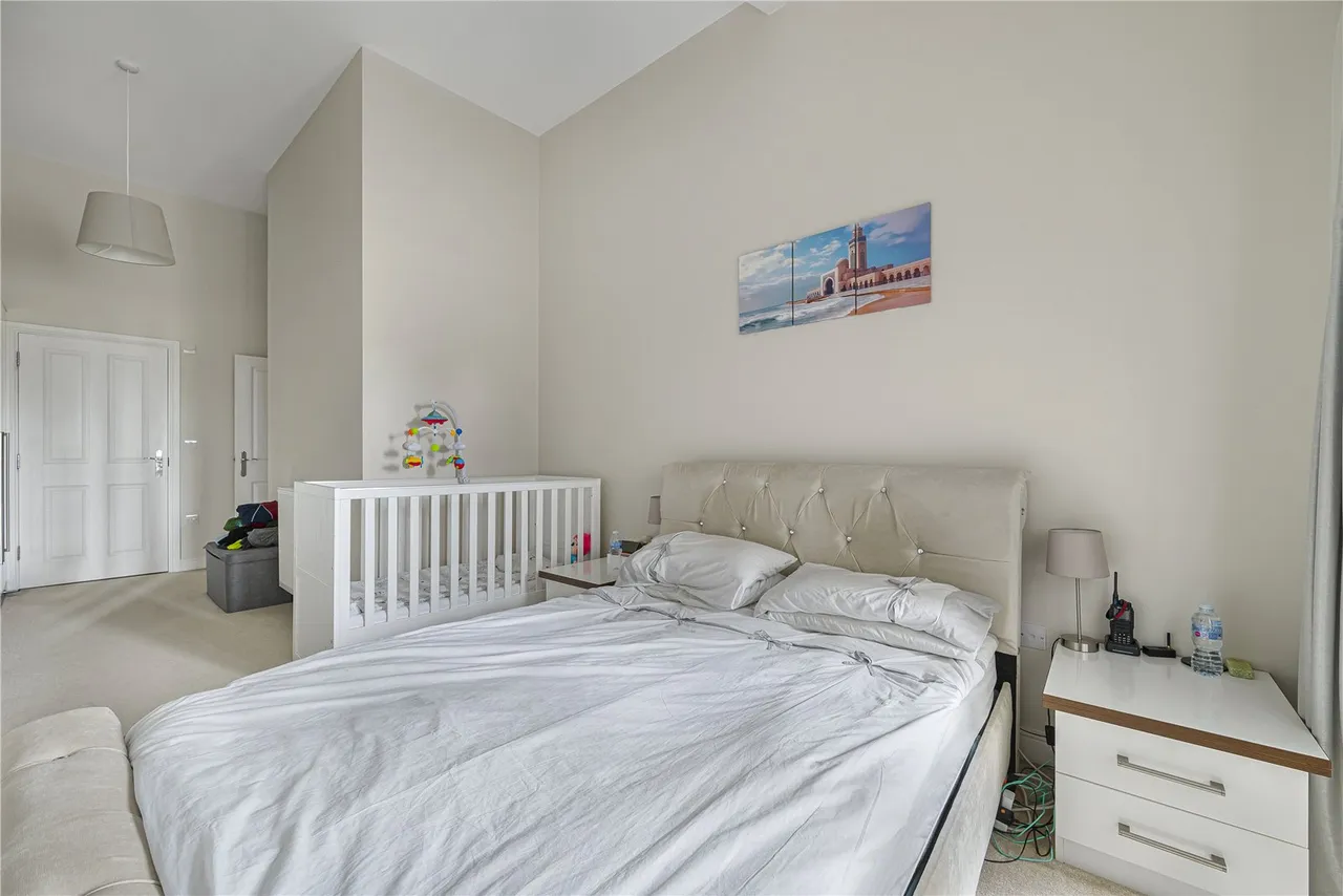Chapel Drive, Dartford, DA2, photo 19