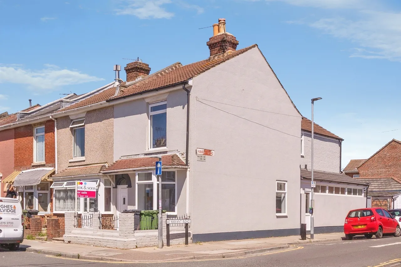 3 bed house for sale — Chichester Road, Portsmouth