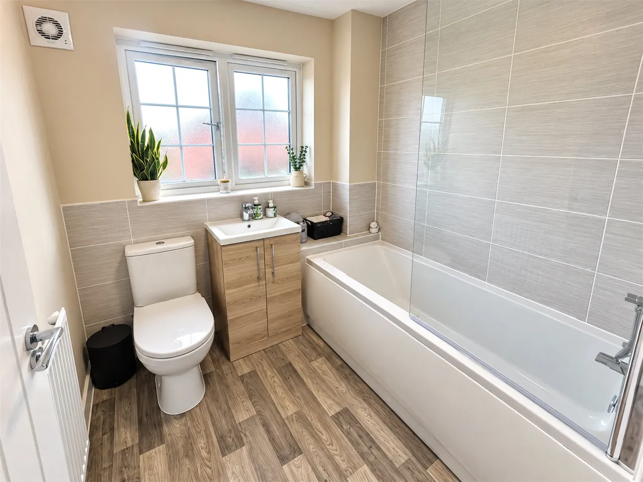 Nassington Way, Sleaford, Lincolnshire, NG34, photo 2