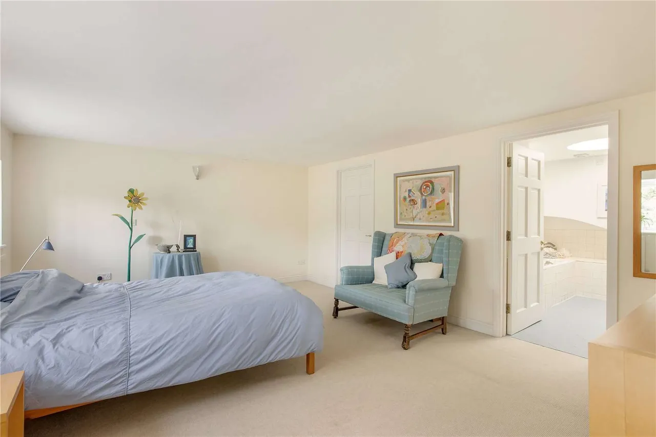 Shortgrove, Newport, Saffron Walden, Essex, CB11 3TX, photo 9