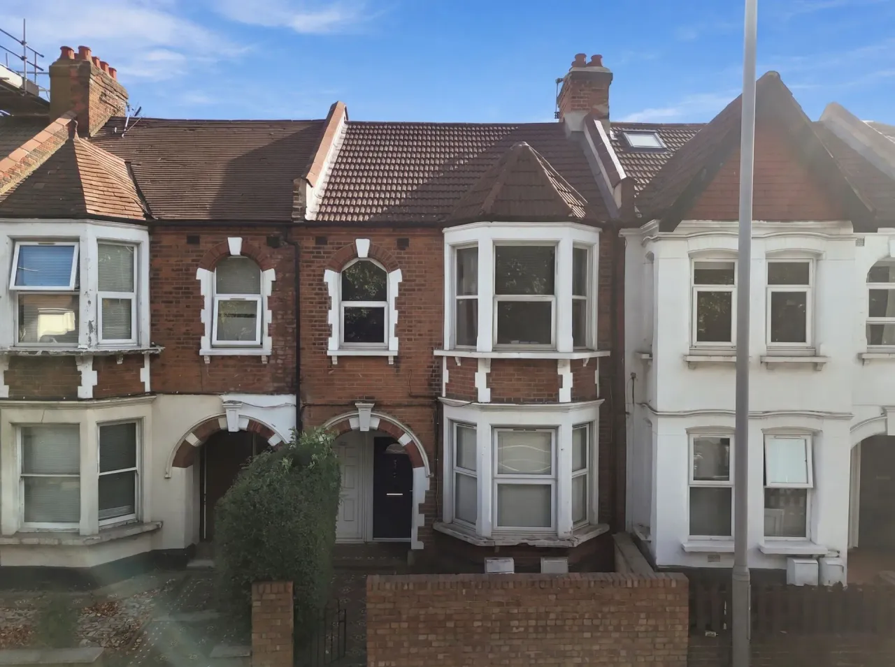 2 bed flat for sale, High Road, Leyton, E10