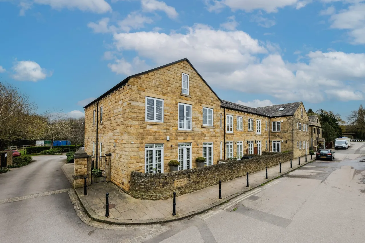 Calverley Bridge, Leeds, LS13, photo 14