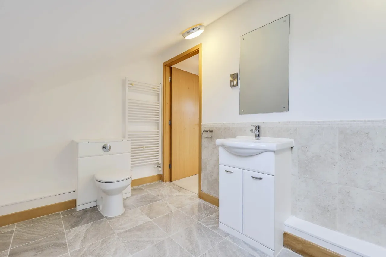 Calverley Bridge, Leeds, LS13, photo 11