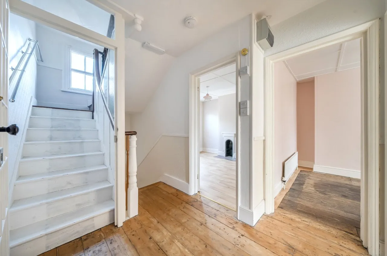 Park Terrace, Llandrindod Wells, LD1, photo 22