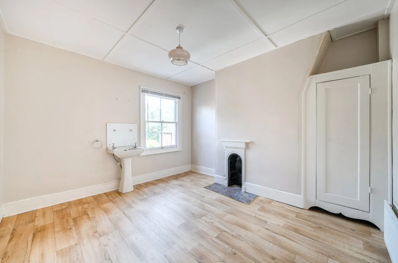 Park Terrace, Llandrindod Wells, LD1, photo 17