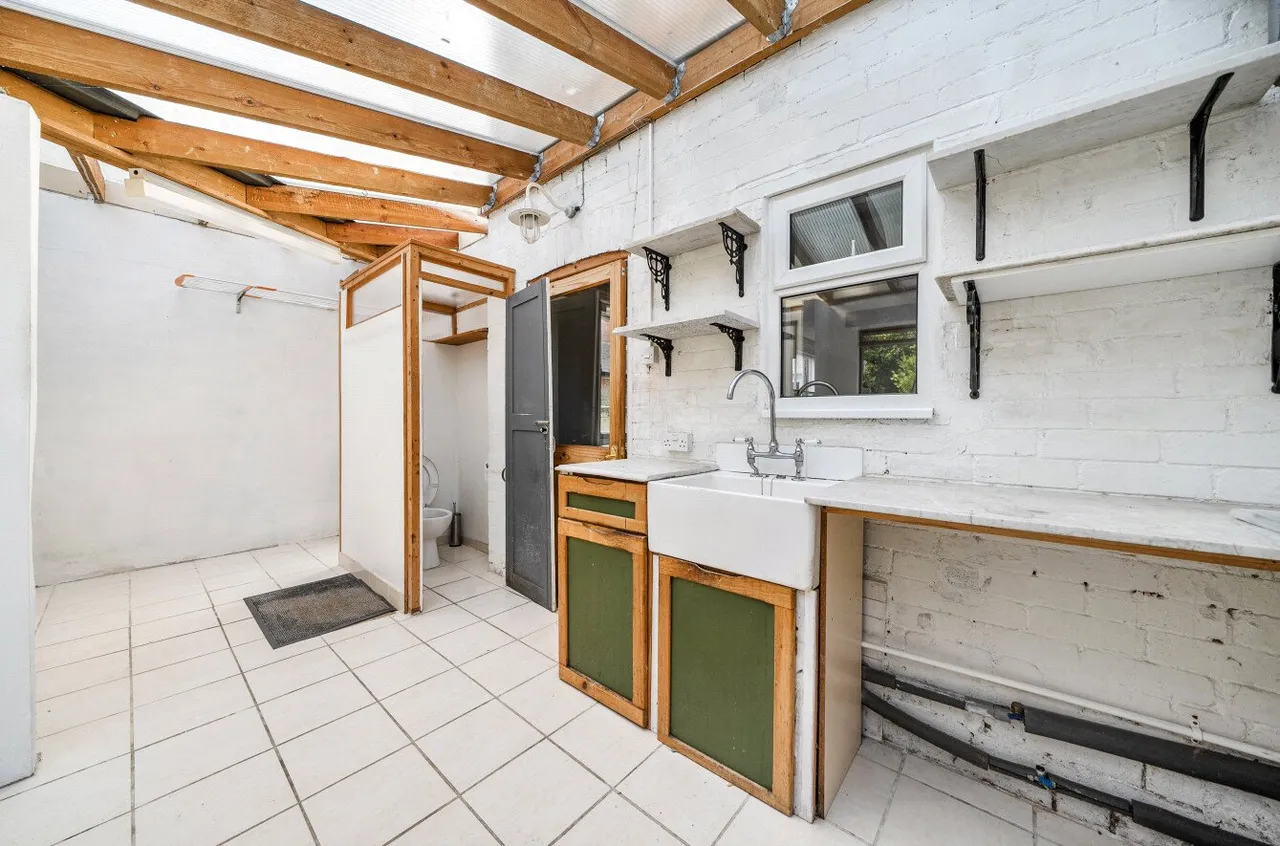 Park Terrace, Llandrindod Wells, LD1, photo 7