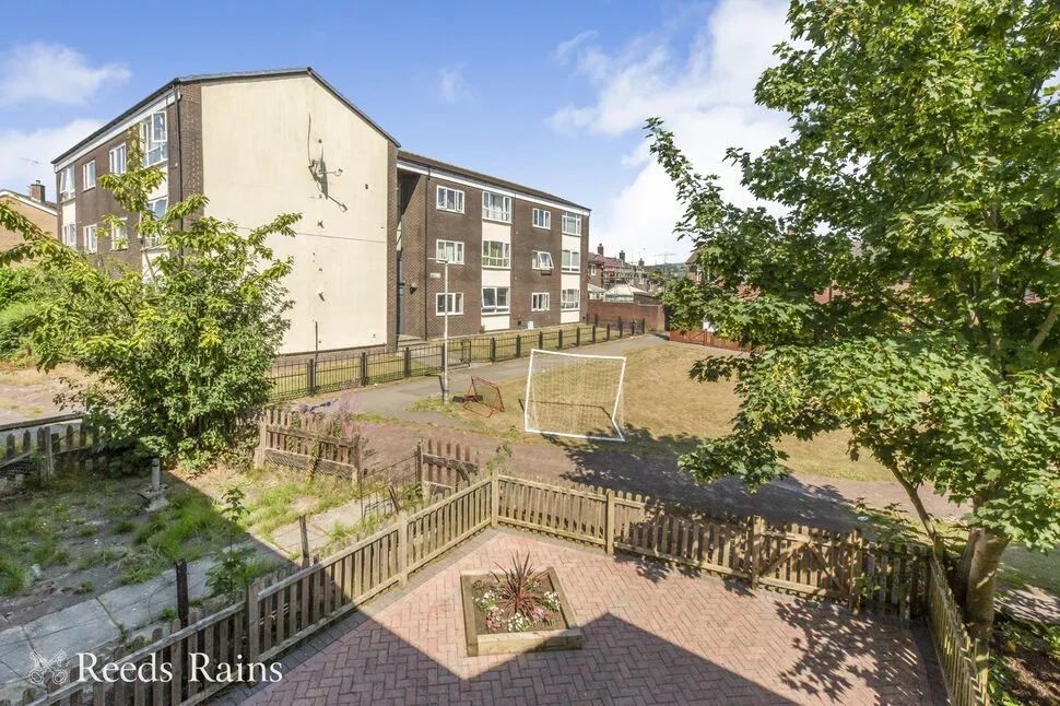 Kirkstall Close, Macclesfield, Cheshire, SK10, photo 7