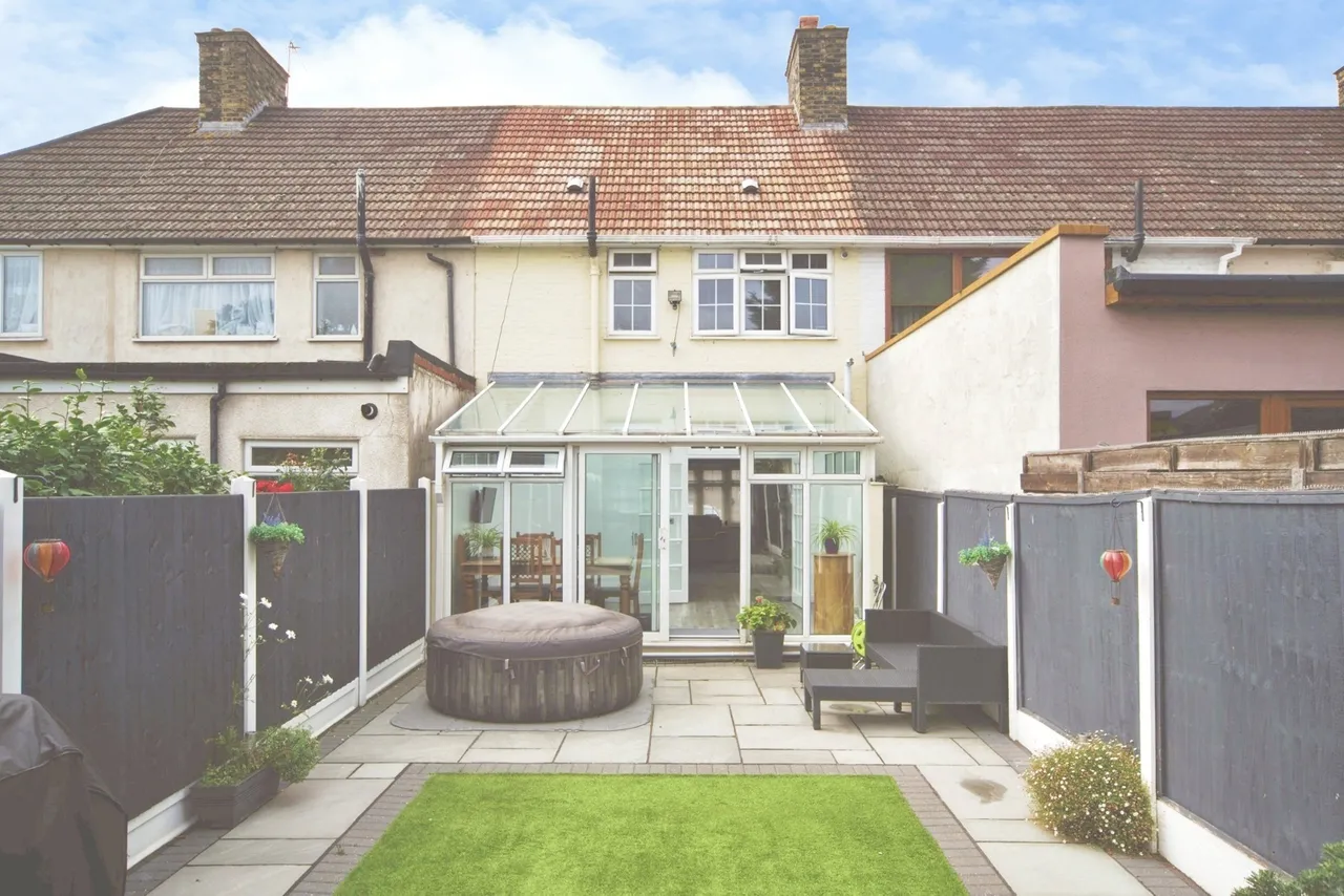 Hatfield Road, Dagenham, Essex, RM9, photo 10