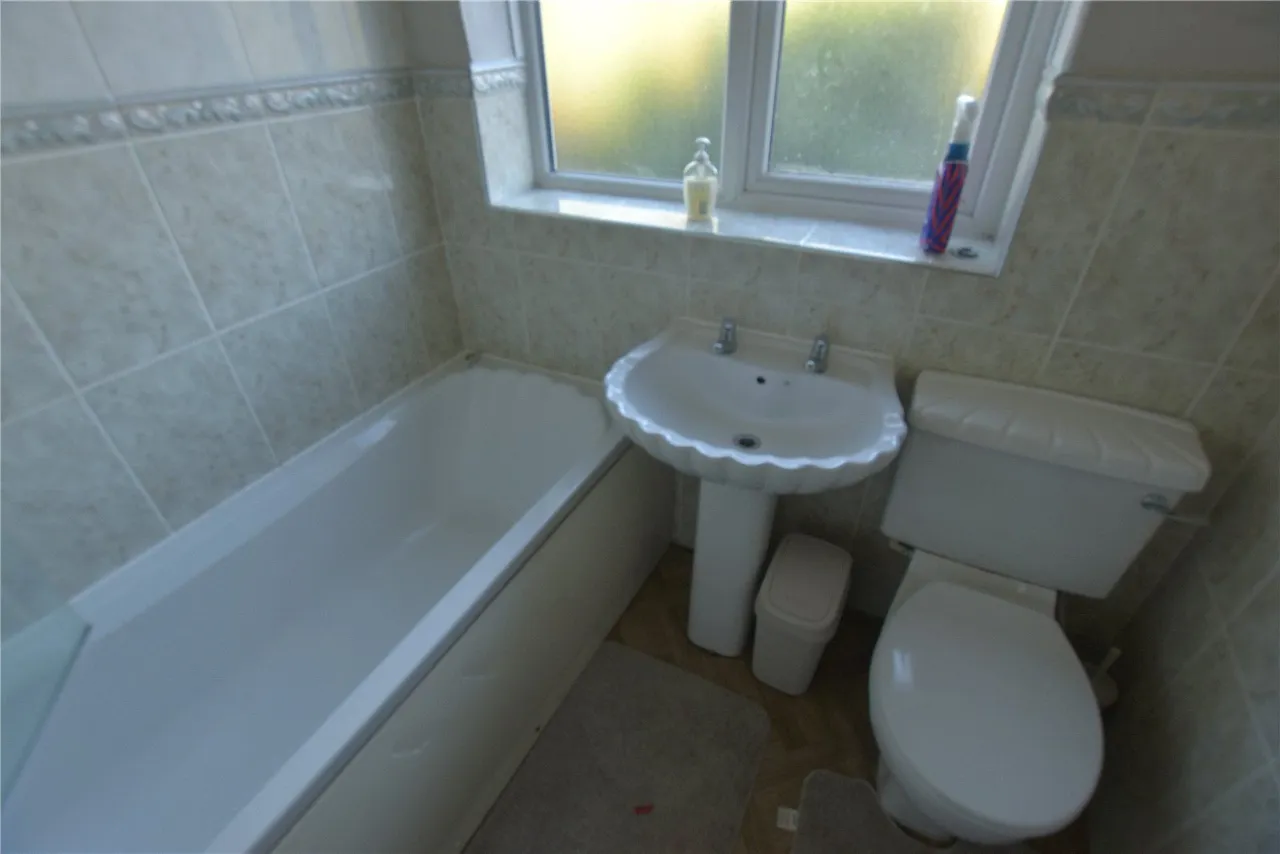 Highfield Close, Leeds, LS12, photo 10