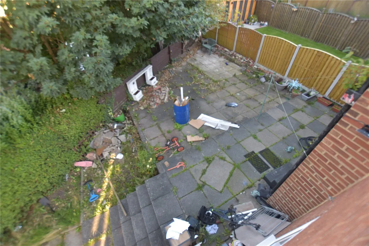 Highfield Close, Leeds, LS12, photo 11