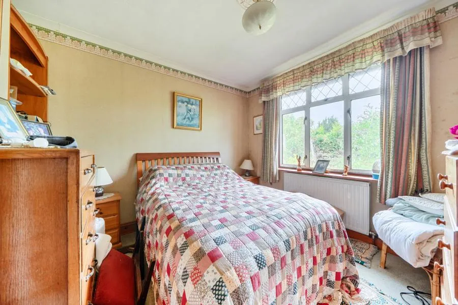 Shilton Road, Carterton, OX18, photo 6
