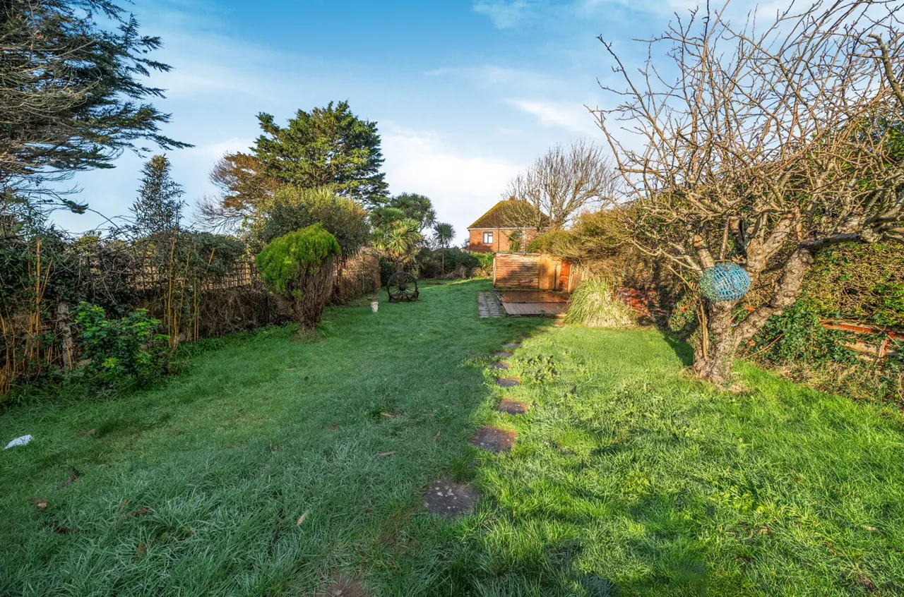 Garden Avenue, Bracklesham Bay, PO20, photo 15