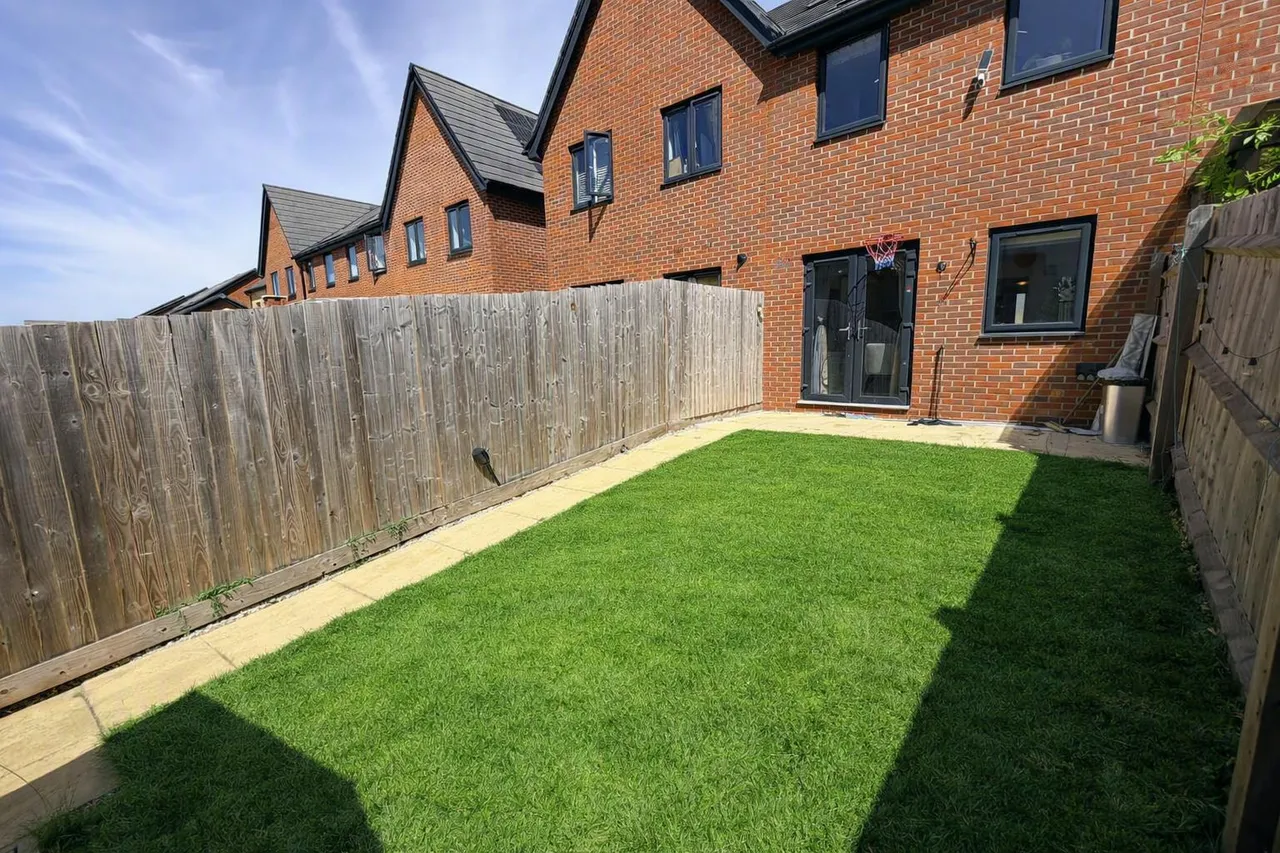 Bengrove, Milton Keynes, MK12, photo 20