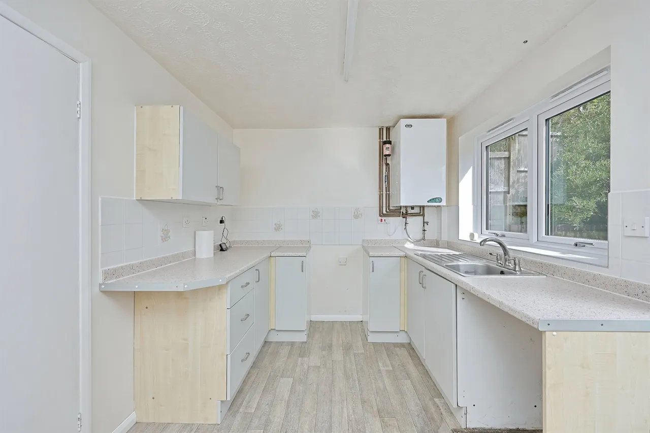 Lime Close, Marham, photo 8