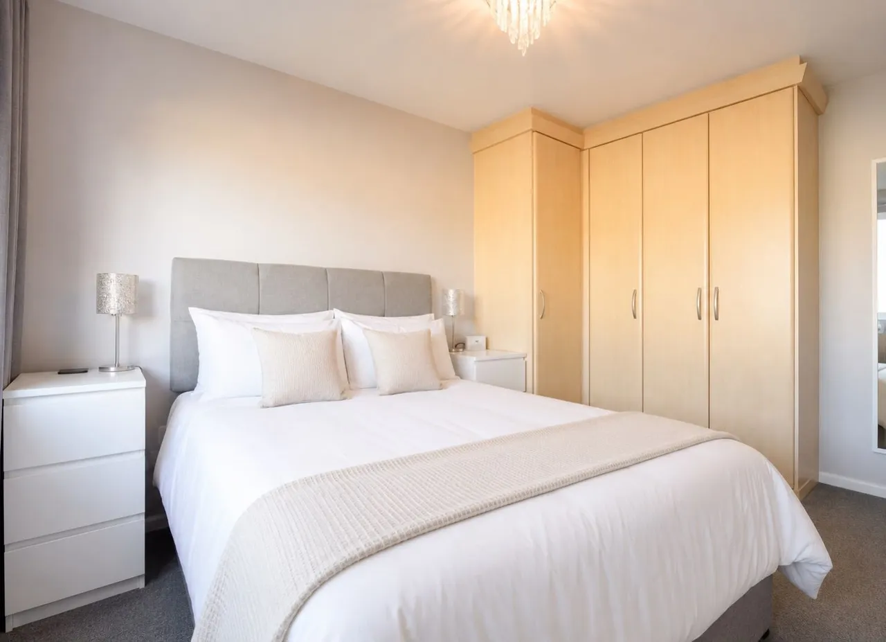 Lilac Close, Clifton, HD6, photo 12