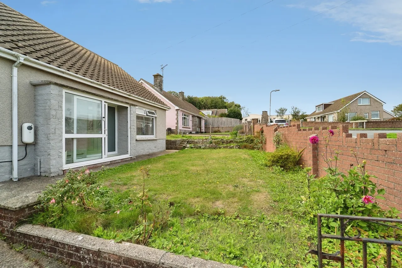 Romilly Crescent, Hakin, SA73, photo 18
