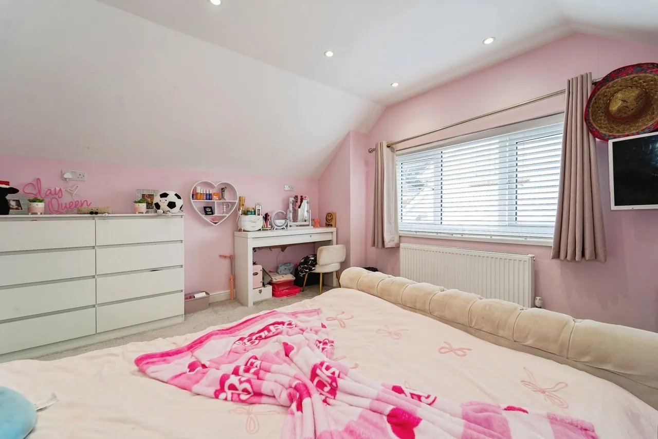 Romilly Crescent, Hakin, SA73, photo 13