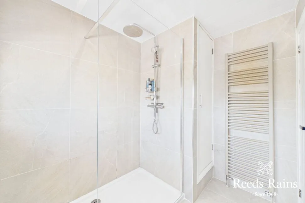 Glenview Gardens, Belfast, BT5, photo 23