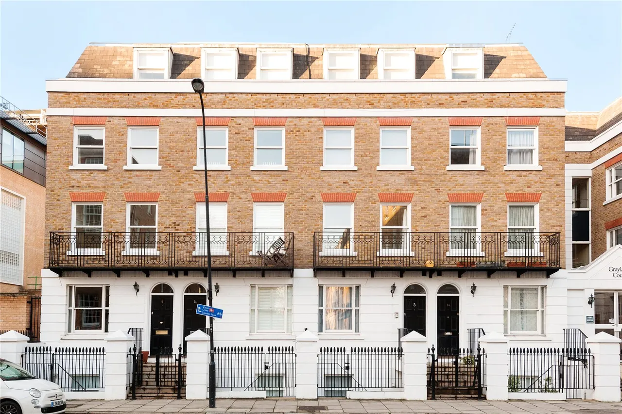 Heathcote Street, London, WC1N, photo 6