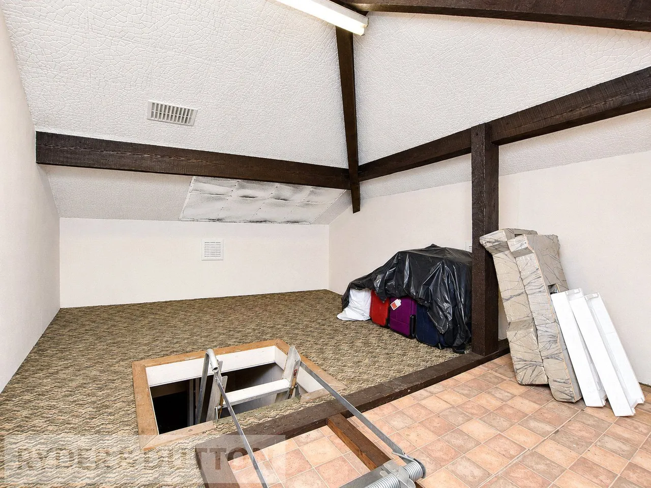 Sheriff Street, Falinge, OL12, photo 15