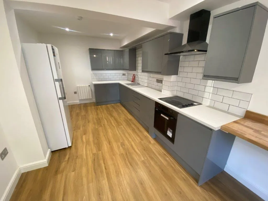 High Road, Beeston, NG9, photo 6