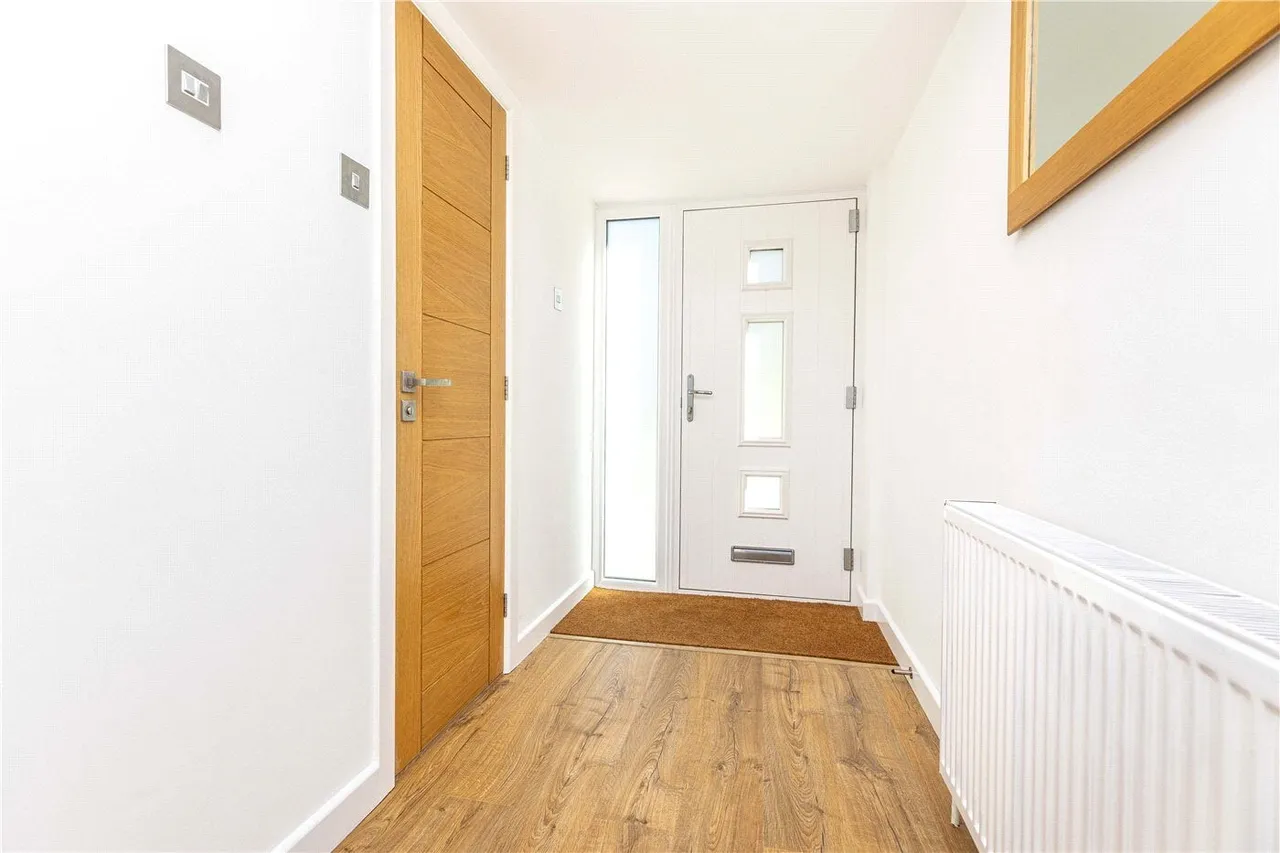 St. Georges Close, Highcliffe, BH23, photo 23