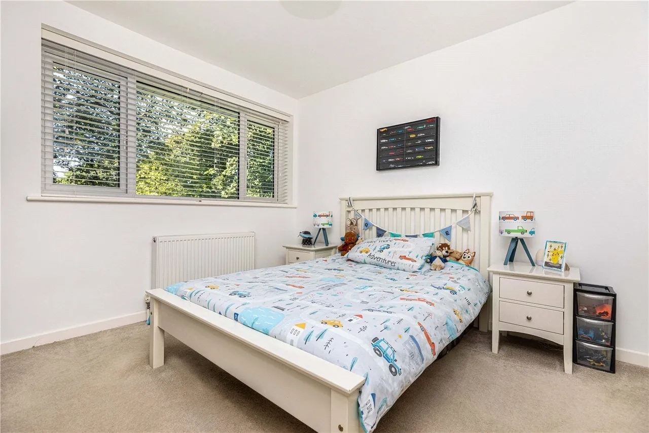 St. Georges Close, Highcliffe, BH23, photo 14