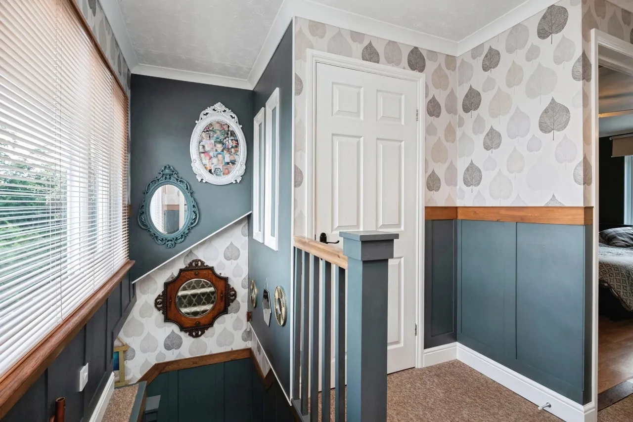 Beechwood Close, Burwash, TN19, photo 15