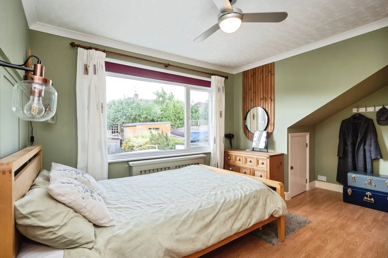 Beechwood Close, Burwash, TN19, photo 18