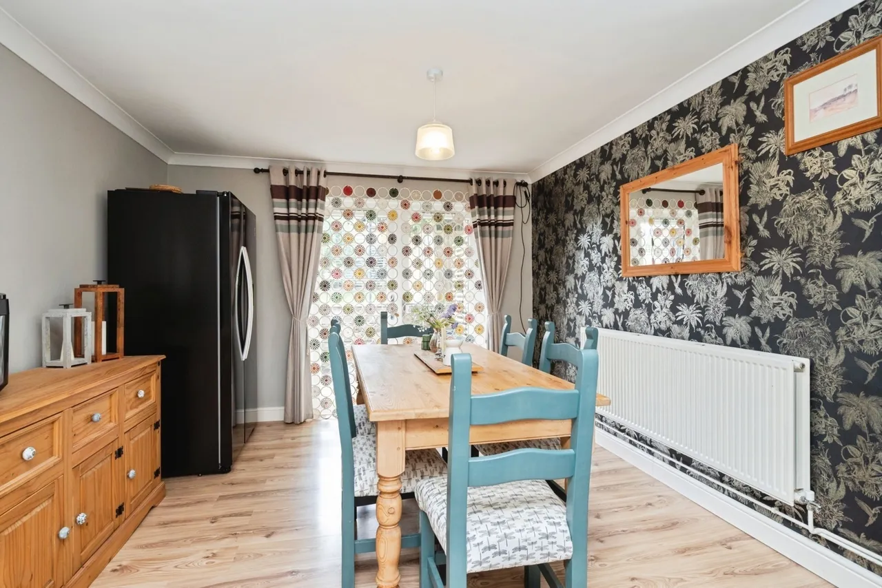 Beechwood Close, Burwash, TN19, photo 9