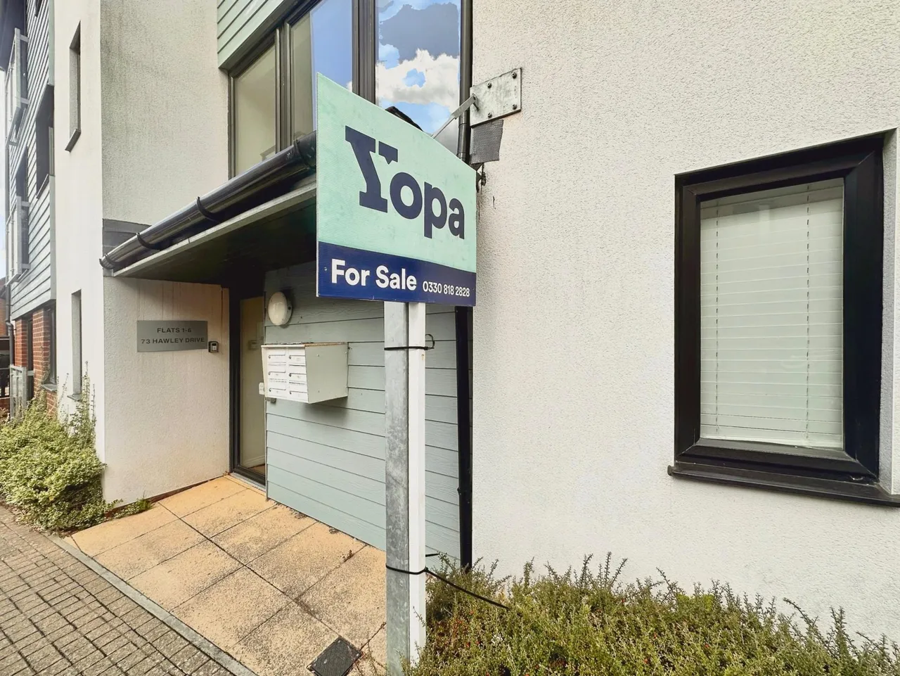 2 bed flat for sale, Hawley Drive, West Malling, ME19