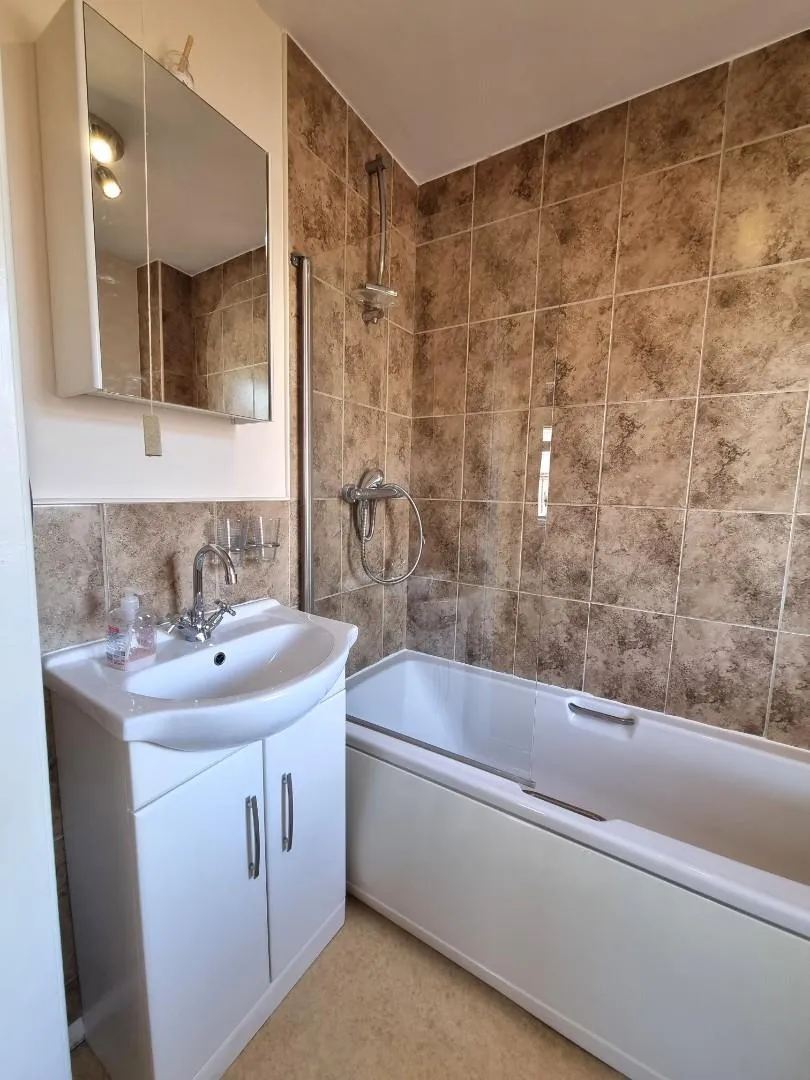 Frank Street, Gilesgate, DH1, photo 13